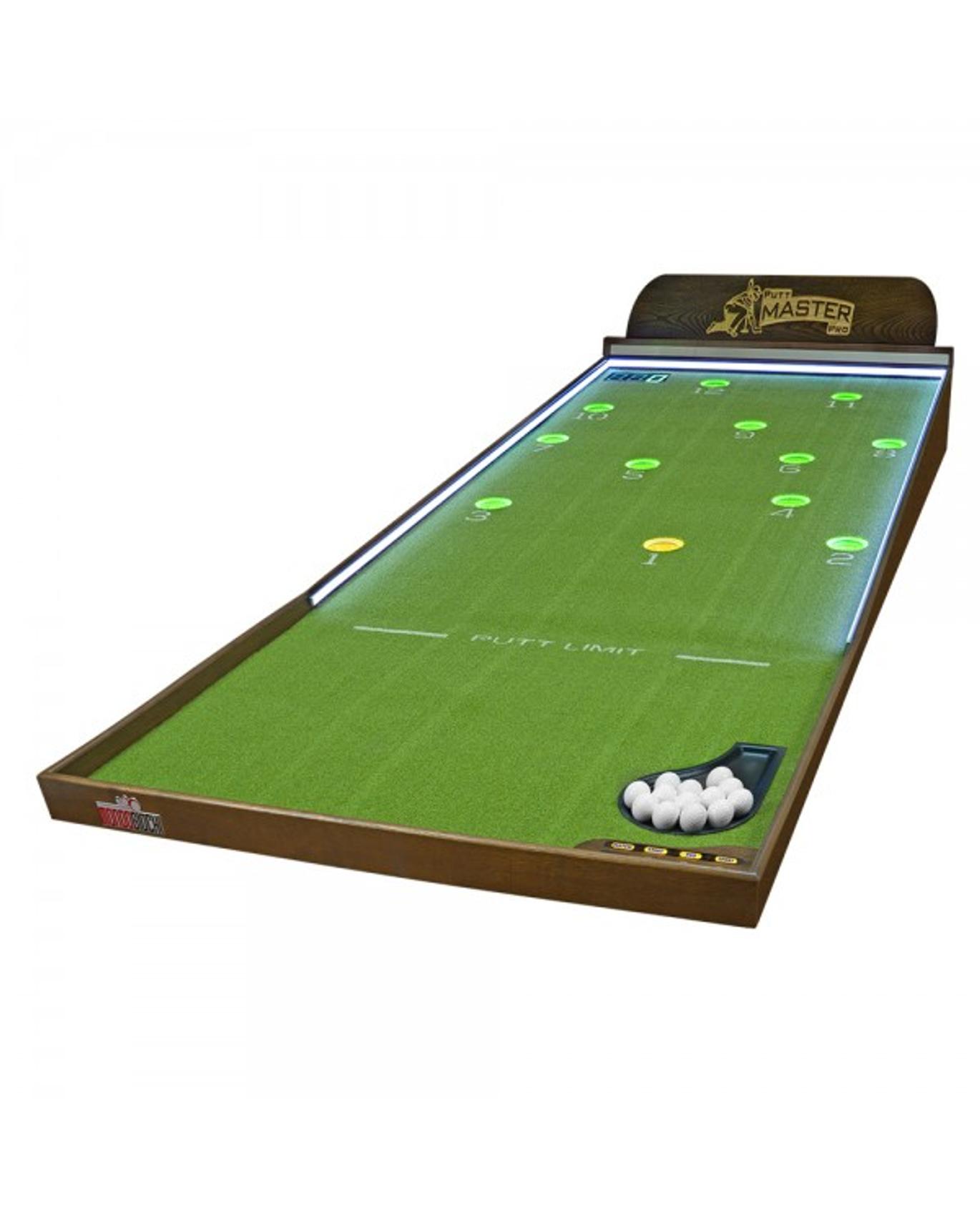 Puttmaster-golfpeli, tarkkuutta ja taitoa vaativa puttauspelipöytä.